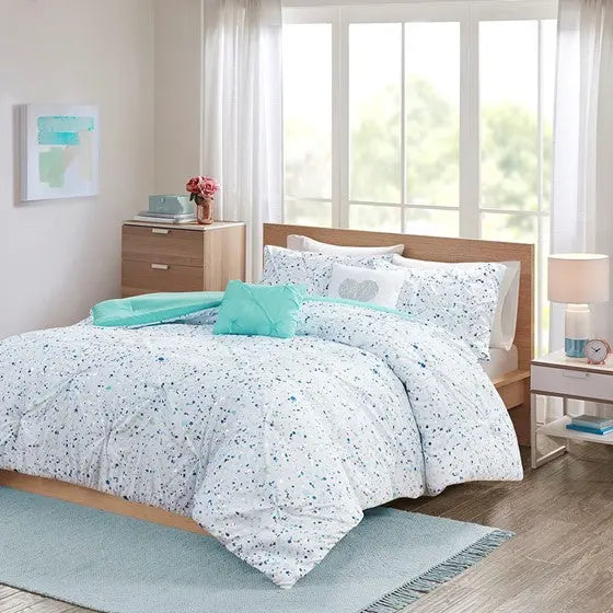 Metallic Printed and Pintucked Comforter Set Aqua blue Full/Queen