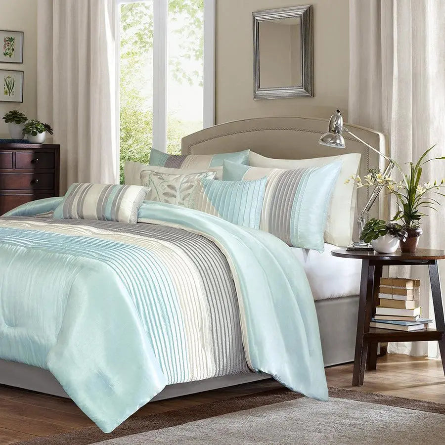 Amherst Farm House 7 Piece Comforter Set Aqua King