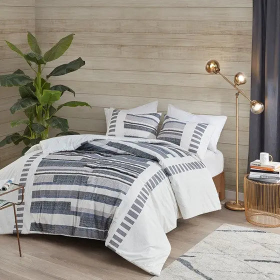 3 Piece Cotton Printed Comforter Set w/ trims Navy Full/Queen